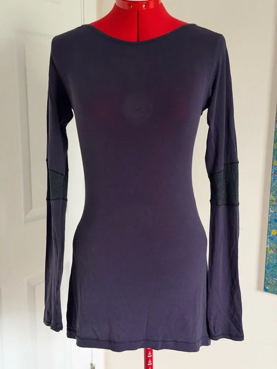 NWOT NEW Lululemon Devotion Long Sleeve Tee Black Swan Purple Vitasea Top Size S - Picture 3 of 8
